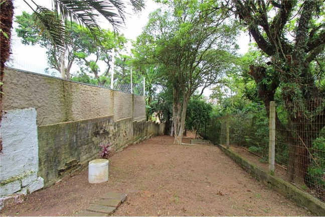 Imagem Casa com 3 Quartos à Venda, 198 m² em Medianeira - Porto Alegre