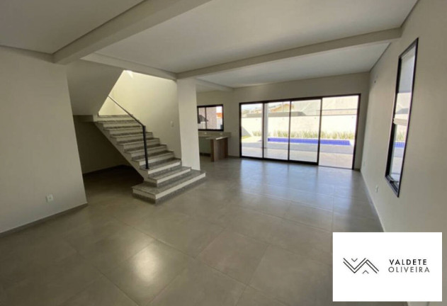 Imagem Casa com 4 Quartos à Venda, 300 m² em Condomínio Terras Do Vale - Caçapava Imagem Casa com 4 Quartos à Venda, 300 m² em Condomínio Terras Do Vale - Caçapava