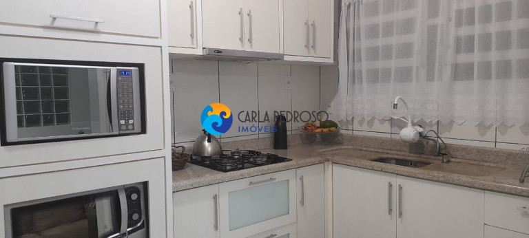 Imagem Casa com 3 Quartos à Venda, 172 m² em Centro - Criciúma