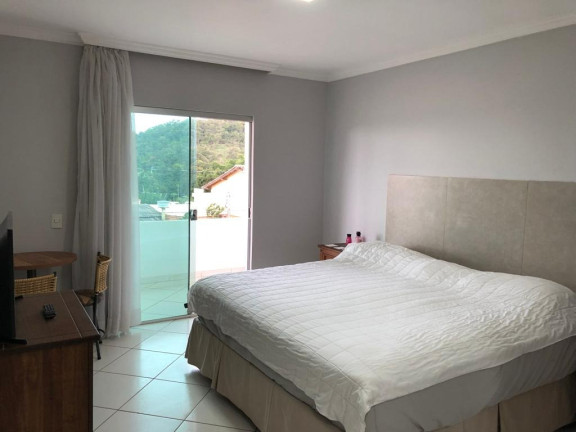 Imagem Casa com 4 Quartos à Venda, 400 m² em Setor Habitacional Arniqueira (águas Claras) - Brasília Imagem Casa com 4 Quartos à Venda, 400 m² em Setor Habitacional Arniqueira (águas Claras) - Brasília