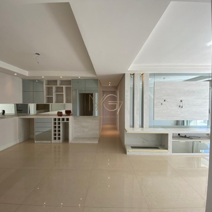Imagem Apartamento com 3 Quartos à Venda, 119 m² em água Verde - Curitiba Imagem Apartamento com 3 Quartos à Venda, 119 m² em água Verde - Curitiba