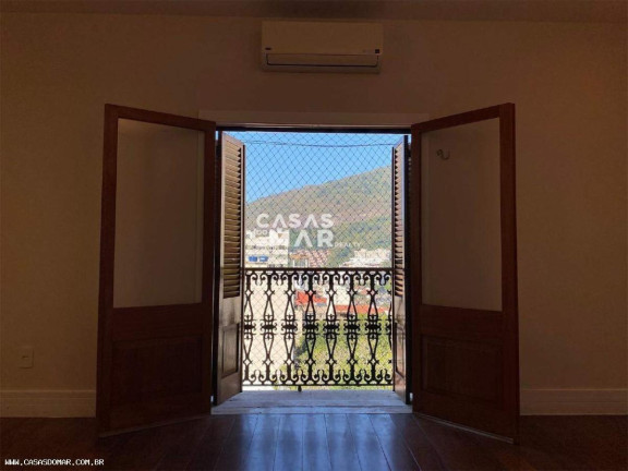 Imagem Imóvel com 4 Quartos à Venda, 220 m² em Humaitá - Rio De Janeiro Imagem Imóvel com 4 Quartos à Venda, 220 m² em Humaitá - Rio De Janeiro