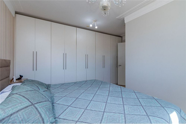 Imagem Apartamento com 3 Quartos à Venda, 131 m² em Menino Deus - Porto Alegre Imagem Apartamento com 3 Quartos à Venda, 131 m² em Menino Deus - Porto Alegre