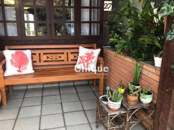Imagem Casa com 5 Quartos à Venda, 242 m² em Geribá - Armação Dos Búzios Imagem Casa com 5 Quartos à Venda, 242 m² em Geribá - Armação Dos Búzios