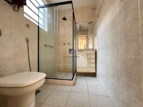 Imagem Imóvel com 2 Quartos à Venda, 60 m² em Leblon - Rio De Janeiro Imagem Imóvel com 2 Quartos à Venda, 60 m² em Leblon - Rio De Janeiro