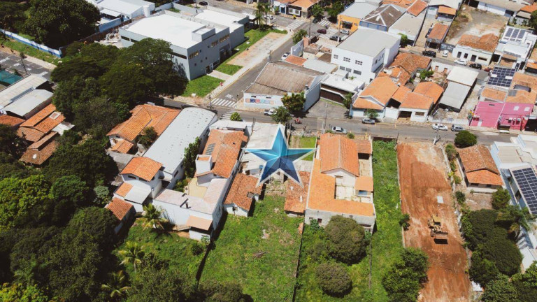 Imagem Terreno à Venda, 958 m² em Centro - Leme Imagem Terreno à Venda, 958 m² em Centro - Leme