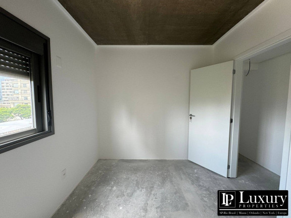 Imagem Apartamento com 4 Quartos à Venda, 246 m² em Itaim Bibi - São Paulo Imagem Apartamento com 4 Quartos à Venda, 246 m² em Itaim Bibi - São Paulo