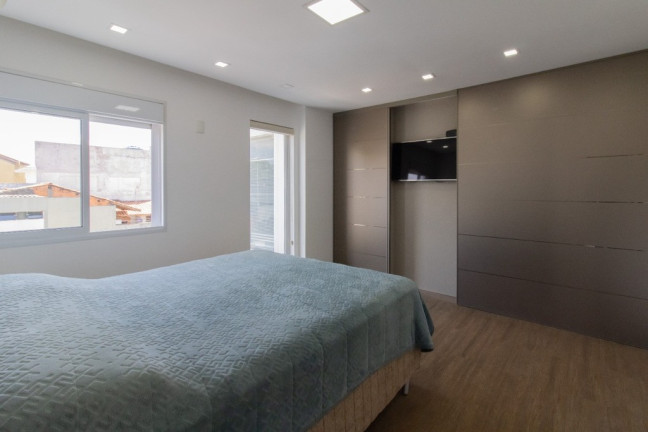 Imagem Casa com 3 Quartos à Venda, 108 m² em Jardim Vila Galvão - Guarulhos Imagem Casa com 3 Quartos à Venda, 108 m² em Jardim Vila Galvão - Guarulhos