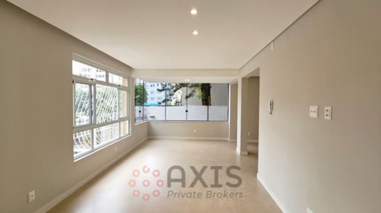 Imagem Apartamento com 4 Quartos à Venda, 220 m² em Santo Antônio - Belo Horizonte Imagem Apartamento com 4 Quartos à Venda, 220 m² em Santo Antônio - Belo Horizonte