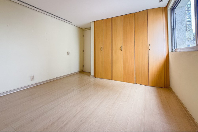 Imagem Imóvel com 4 Quartos à Venda, 277 m² em Jardim Londrina - São Paulo Imagem Imóvel com 4 Quartos à Venda, 277 m² em Jardim Londrina - São Paulo