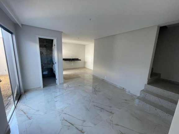 Imagem Casa com 3 Quartos à Venda, 124 m² em Santa Mônica - Guarapari Imagem Casa com 3 Quartos à Venda, 124 m² em Santa Mônica - Guarapari