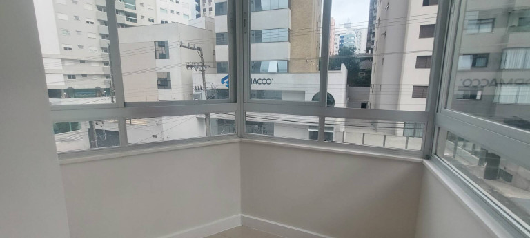 Imagem Apartamento com 3 Quartos à Venda, 96 m² em Centro - Florianópolis Imagem Apartamento com 3 Quartos à Venda, 96 m² em Centro - Florianópolis