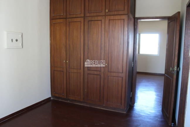 Imagem Apartamento com 4 Quartos à Venda, 318 m² em Boa Vista - Uberaba Imagem Apartamento com 4 Quartos à Venda, 318 m² em Boa Vista - Uberaba