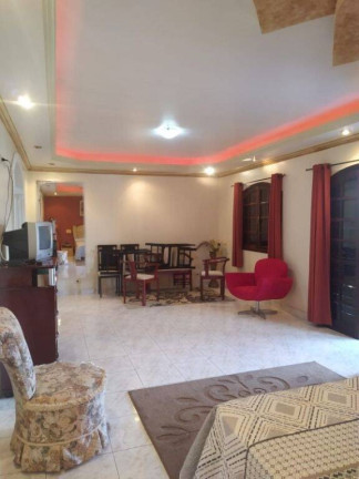 Imagem Sobrado com 4 Quartos à Venda, 240 m² em Terra Nova - Taubaté