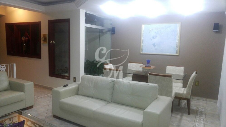 Imagem Casa com 4 Quartos à Venda, 267 m² em Vila Galvão - Jundiaí Imagem Casa com 4 Quartos à Venda, 267 m² em Vila Galvão - Jundiaí