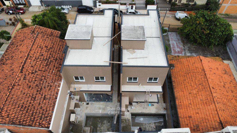 Imagem Sobrado com 3 Quartos à Venda, 130 m² em Centro - Barra Velha Imagem Sobrado com 3 Quartos à Venda, 130 m² em Centro - Barra Velha