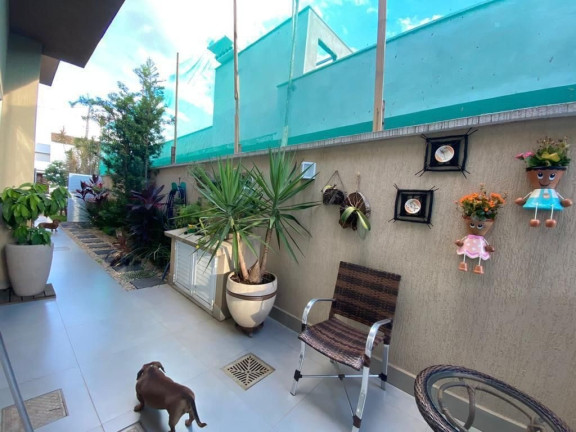 Imagem Casa de Condomínio com 3 Quartos à Venda, 395 m² em Jardins Lisboa - Goiânia Imagem Casa de Condomínio com 3 Quartos à Venda, 395 m² em Jardins Lisboa - Goiânia