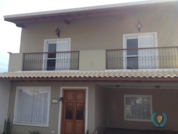 Casa de Condomínio com 3 Quartos à Venda, 208 m² em Vila Irene - São Roque