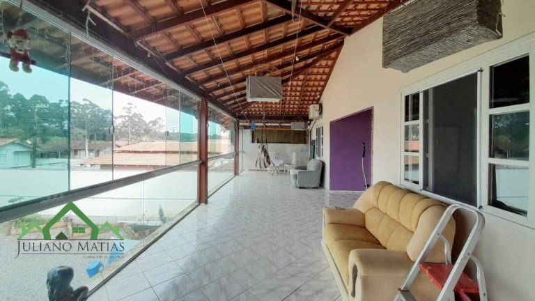Imagem Casa com 4 Quartos à Venda, 190 m² em Costeira - Balneário Barra Do Sul Imagem Casa com 4 Quartos à Venda, 190 m² em Costeira - Balneário Barra Do Sul