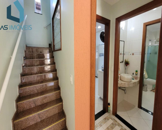 Imagem Casa com 5 Quartos à Venda, 360 m² em Portinho - Cabo Frio Imagem Casa com 5 Quartos à Venda, 360 m² em Portinho - Cabo Frio