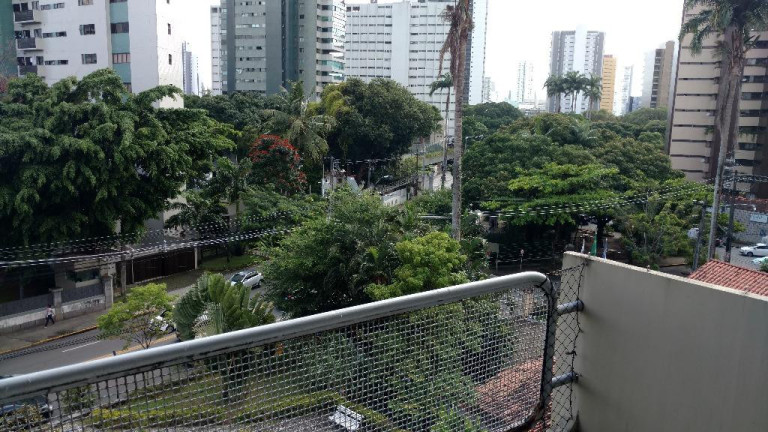 Imagem Apartamento com 3 Quartos à Venda, 200 m² em Casa Forte - Recife Imagem Apartamento com 3 Quartos à Venda, 200 m² em Casa Forte - Recife