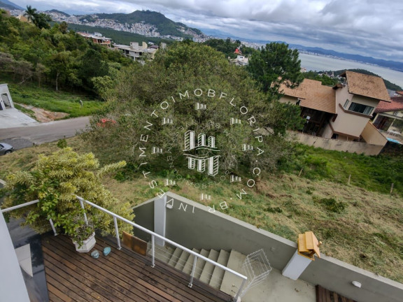Terreno à Venda, 757 m² em João Paulo - Florianópolis