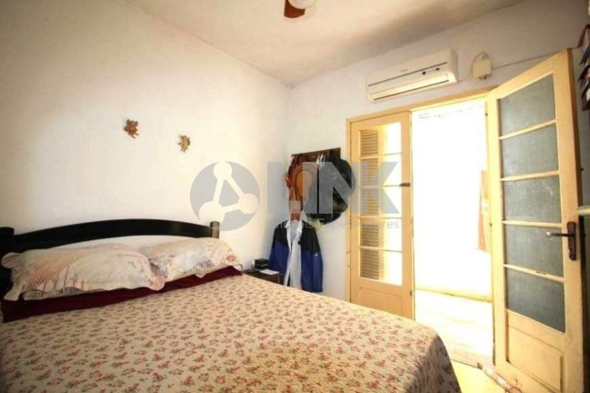 Imagem Apartamento com 2 Quartos à Venda, 70 m² em Santana - Porto Alegre