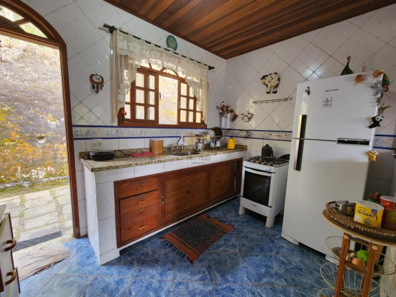 Imagem Casa com 2 Quartos à Venda, 1.204 m² em Albuquerque - Teresópolis Imagem Casa com 2 Quartos à Venda, 1.204 m² em Albuquerque - Teresópolis