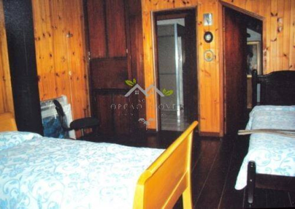 Imagem Casa com 5 Quartos à Venda, 360 m² em Vila Capivari - Campos Do Jordão Imagem Casa com 5 Quartos à Venda, 360 m² em Vila Capivari - Campos Do Jordão