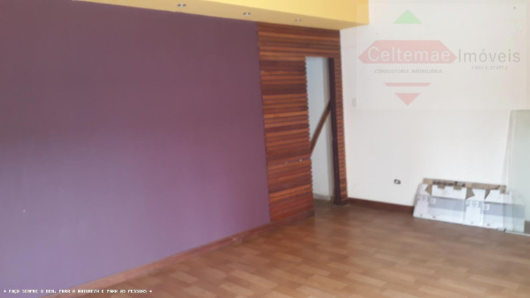 Imagem Casa com 2 Quartos à Venda, 199 m² em Centro - Taubaté Imagem Casa com 2 Quartos à Venda, 199 m² em Centro - Taubaté