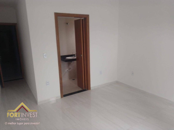 Imagem Imóvel com 5 Quartos à Venda, 254 m² em Caiçara - Praia Grande Imagem Imóvel com 5 Quartos à Venda, 254 m² em Caiçara - Praia Grande