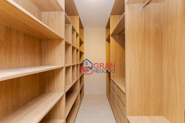 Imagem Sobrado com 3 Quartos para Alugar, 191 m² em Santa Felicidade - Curitiba Imagem Sobrado com 3 Quartos para Alugar, 191 m² em Santa Felicidade - Curitiba