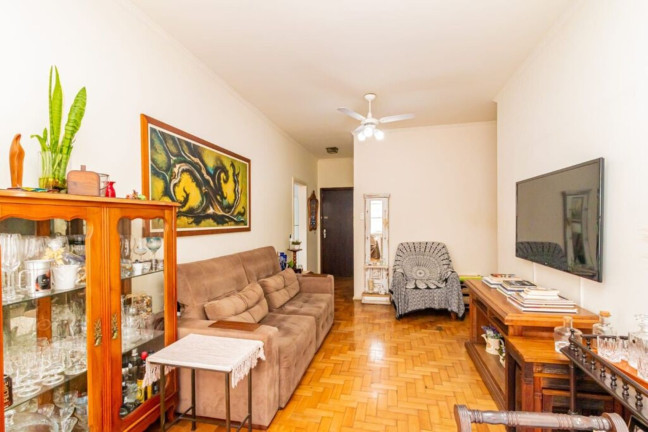 Imagem Imóvel com 3 Quartos à Venda, 100 m² em Menino Deus - Porto Alegre Imagem Imóvel com 3 Quartos à Venda, 100 m² em Menino Deus - Porto Alegre