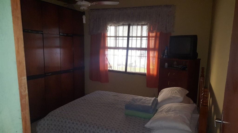Imagem Casa com 3 Quartos à Venda, 144 m² em Santa Cruz - São Paulo Imagem Casa com 3 Quartos à Venda, 144 m² em Santa Cruz - São Paulo