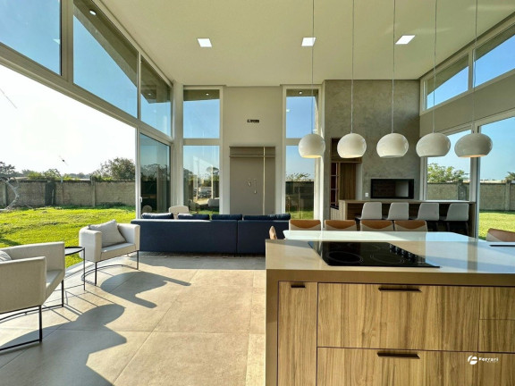Imagem Casa de Condomínio com 3 Quartos à Venda, 180 m² em Dubai - Capão Da Canoa Imagem Casa de Condomínio com 3 Quartos à Venda, 180 m² em Dubai - Capão Da Canoa