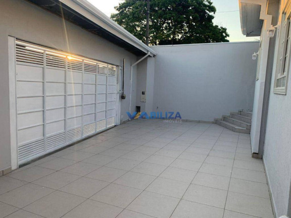 Imagem Casa com 3 Quartos à Venda, 190 m² em Centro - Arujá