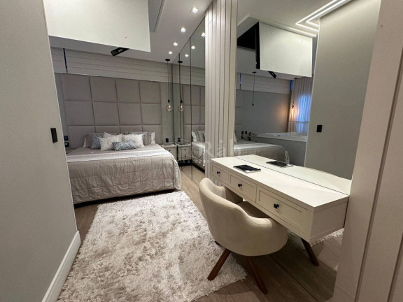Imagem Casa de Condomínio com 4 Quartos à Venda, 360 m² em Santa Regina - Camboriú