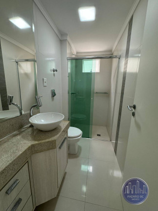 Imagem Apartamento com 3 Quartos à Venda, 144 m² em Centro - Balneário Camboriú Imagem Apartamento com 3 Quartos à Venda, 144 m² em Centro - Balneário Camboriú