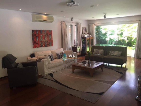 Imagem Casa com 6 Quartos à Venda, 450 m² em Alphaville - Santana De Parnaíba Imagem Casa com 6 Quartos à Venda, 450 m² em Alphaville - Santana De Parnaíba