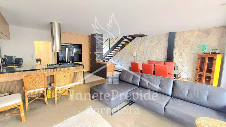 Imagem Casa de Condomínio com 3 Quartos à Venda, 202 m² em Alphaville/tamboré - Santana De Parnaíba Imagem Casa de Condomínio com 3 Quartos à Venda, 202 m² em Alphaville/tamboré - Santana De Parnaíba