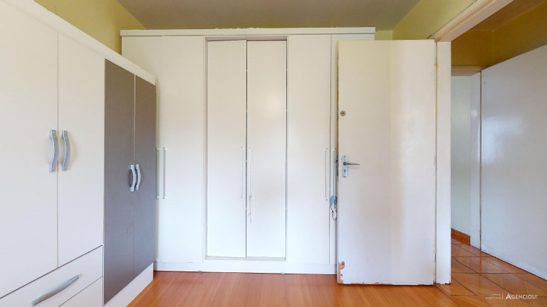 Imagem Apartamento com 3 Quartos à Venda, 85 m² em Petrópolis - Porto Alegre Imagem Apartamento com 3 Quartos à Venda, 85 m² em Petrópolis - Porto Alegre
