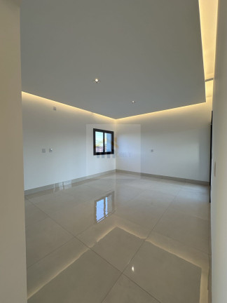 Imagem Casa com 4 Quartos à Venda, 290 m² em Setor Garavelo - Goiânia Imagem Casa com 4 Quartos à Venda, 290 m² em Setor Garavelo - Goiânia
