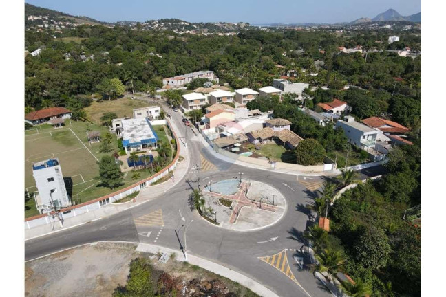 Imagem Casa de Condomínio com 2 Quartos à Venda, 74 m² em Centro - Maricá
