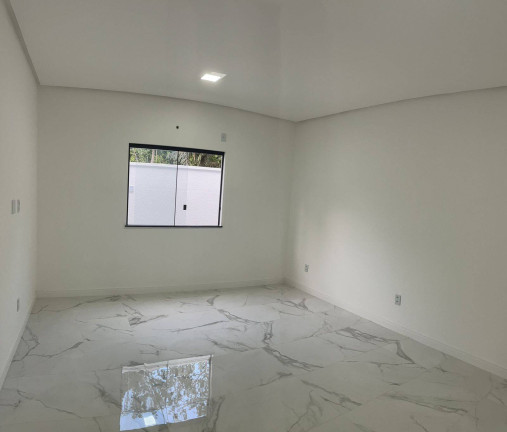 Imagem Casa com 4 Quartos à Venda, 260 m² em Ponta Negra - Manaus Imagem Casa com 4 Quartos à Venda, 260 m² em Ponta Negra - Manaus