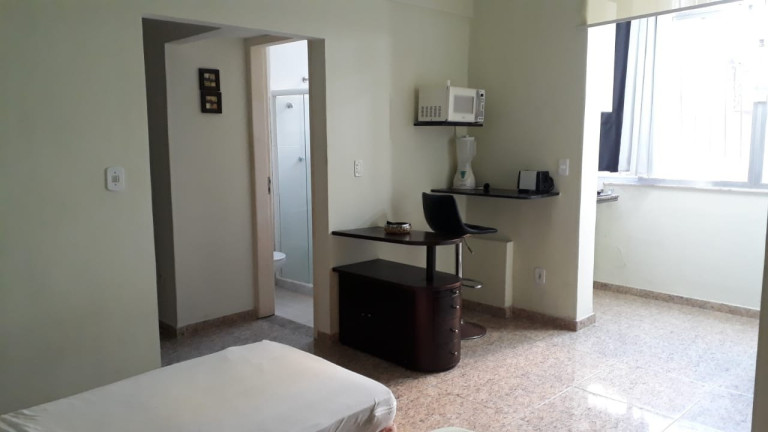 Imagem Apartamento com 1 Quarto à Venda, em Copacabana - Rio De Janeiro Imagem Apartamento com 1 Quarto à Venda, em Copacabana - Rio De Janeiro