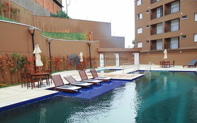 Imagem Apartamento com 3 Quartos à Venda, 74 m² em Jardim Tupanci - Barueri