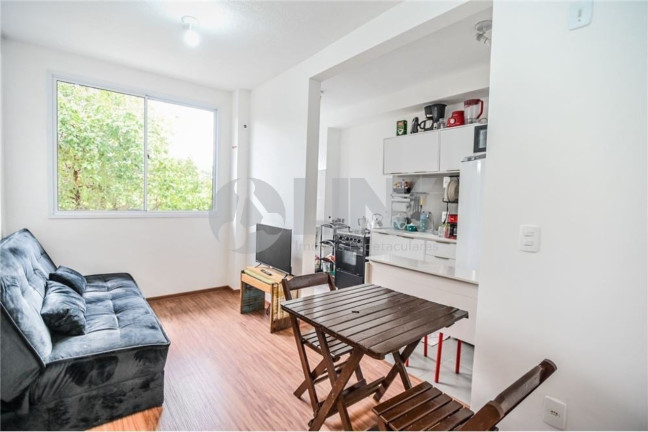 Apartamento com 2 Quartos à Venda, 42 m² em Sarandi - Porto Alegre