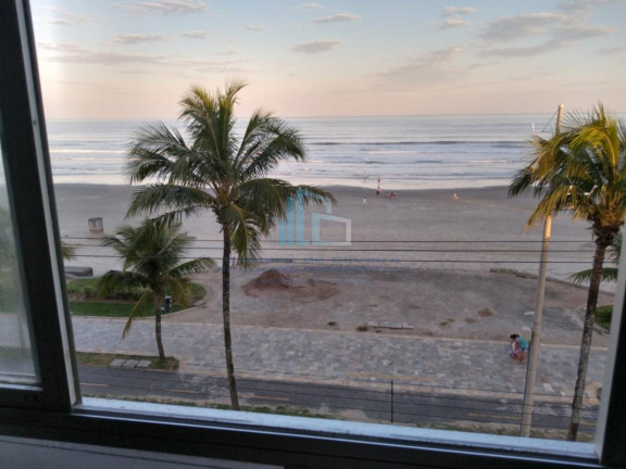 Imagem Kitnet com 1 Quarto à Venda, 30 m² em Imperador - Praia Grande Imagem Kitnet com 1 Quarto à Venda, 30 m² em Imperador - Praia Grande