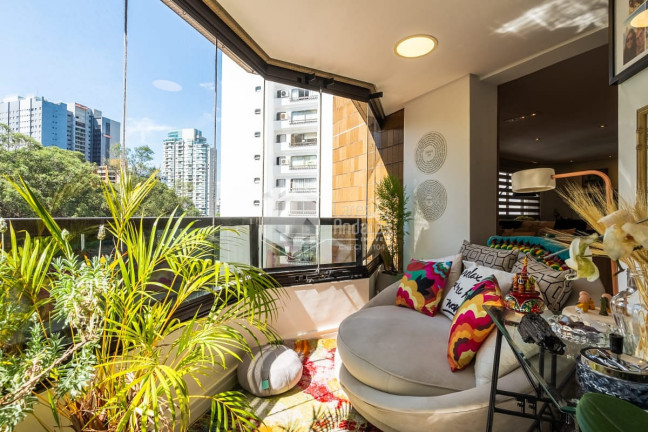 Imagem Apartamento com 3 Quartos à Venda, 172 m² em Cidade Monções - São Paulo