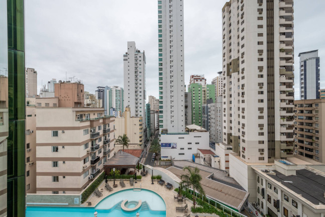 Imagem Apartamento com 4 Quartos à Venda, 180 m² em Centro - Balneário Camboriú Imagem Apartamento com 4 Quartos à Venda, 180 m² em Centro - Balneário Camboriú